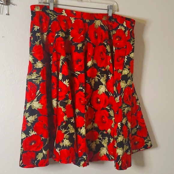 Magnolia Place Poppy skirt - Picture 2 of 5